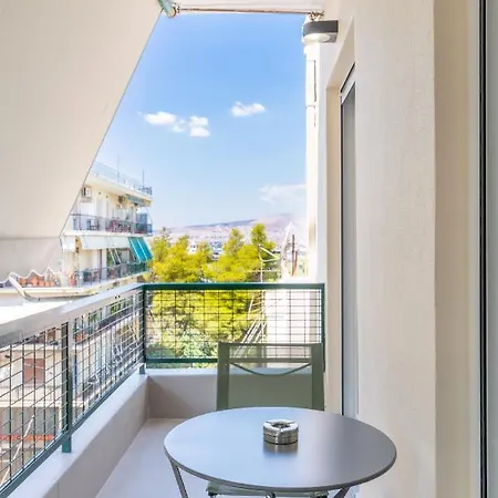 Elegant In Center, 5min To History Sites Apartment *